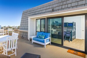 House, Multiple Beds (Sea Breeze Penthouse) | Balcony