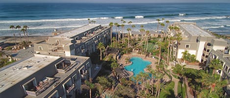 ハウス ベッド (複数台) (Surfside Life) | 航空写真