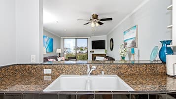 House, Multiple Beds (Seaside Villa) | 2 bedrooms, Egyptian cotton sheets, premium bedding