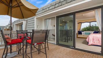 House, Multiple Beds (North Coast Village G-306 Blue Horizo) | Balcony