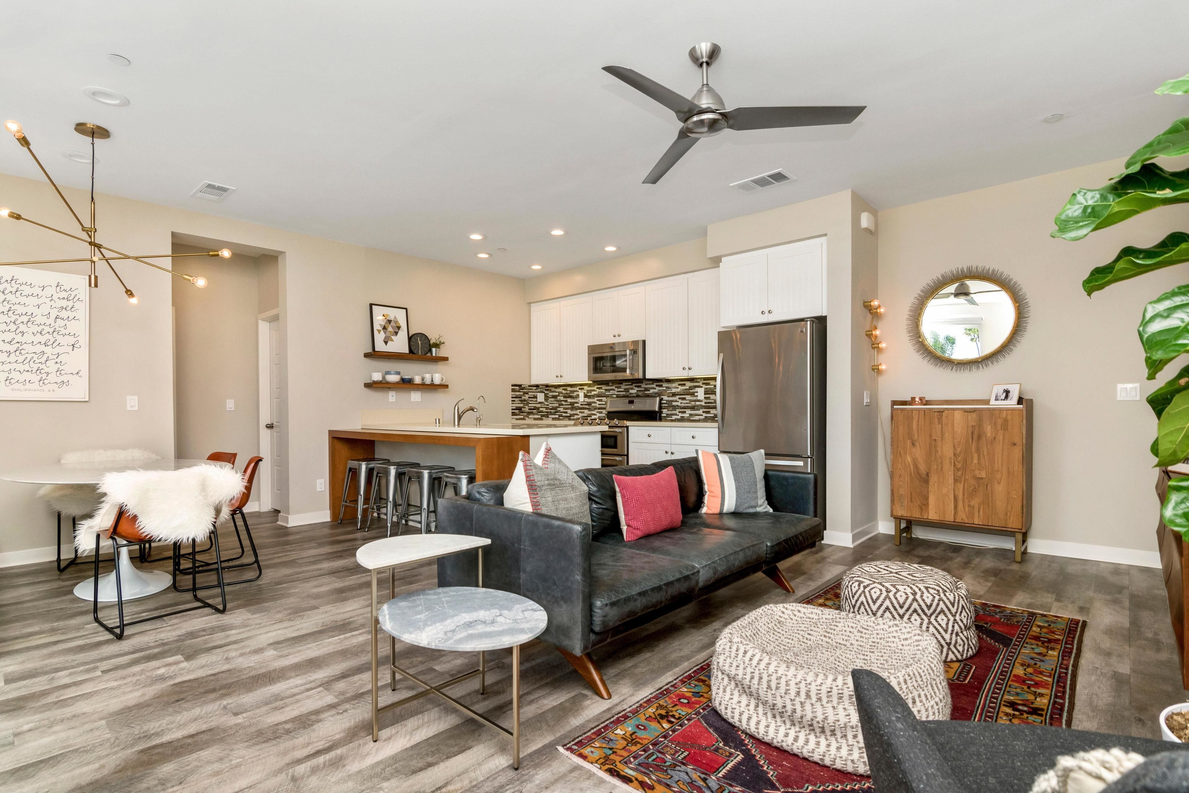 Condo, Multiple Beds | Living area | Fireplace