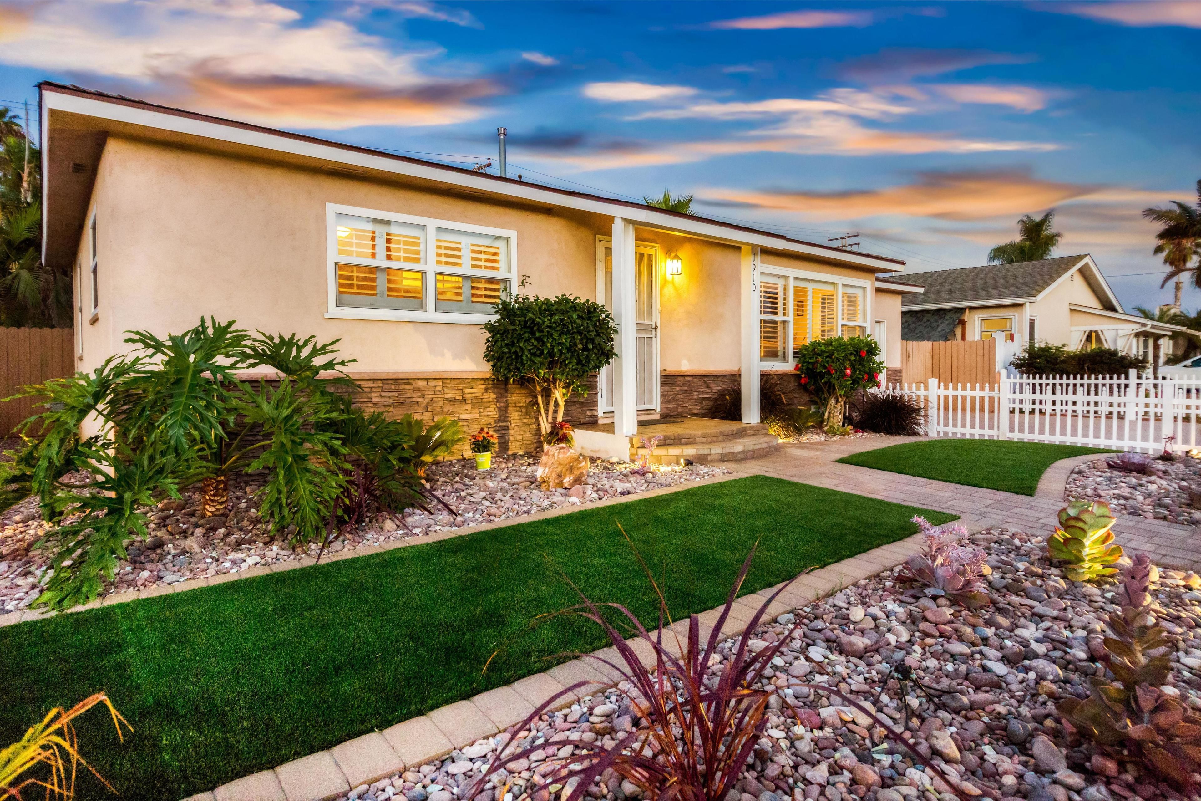 House, Multiple Beds (Coastal Cottage Haven) | Front of property