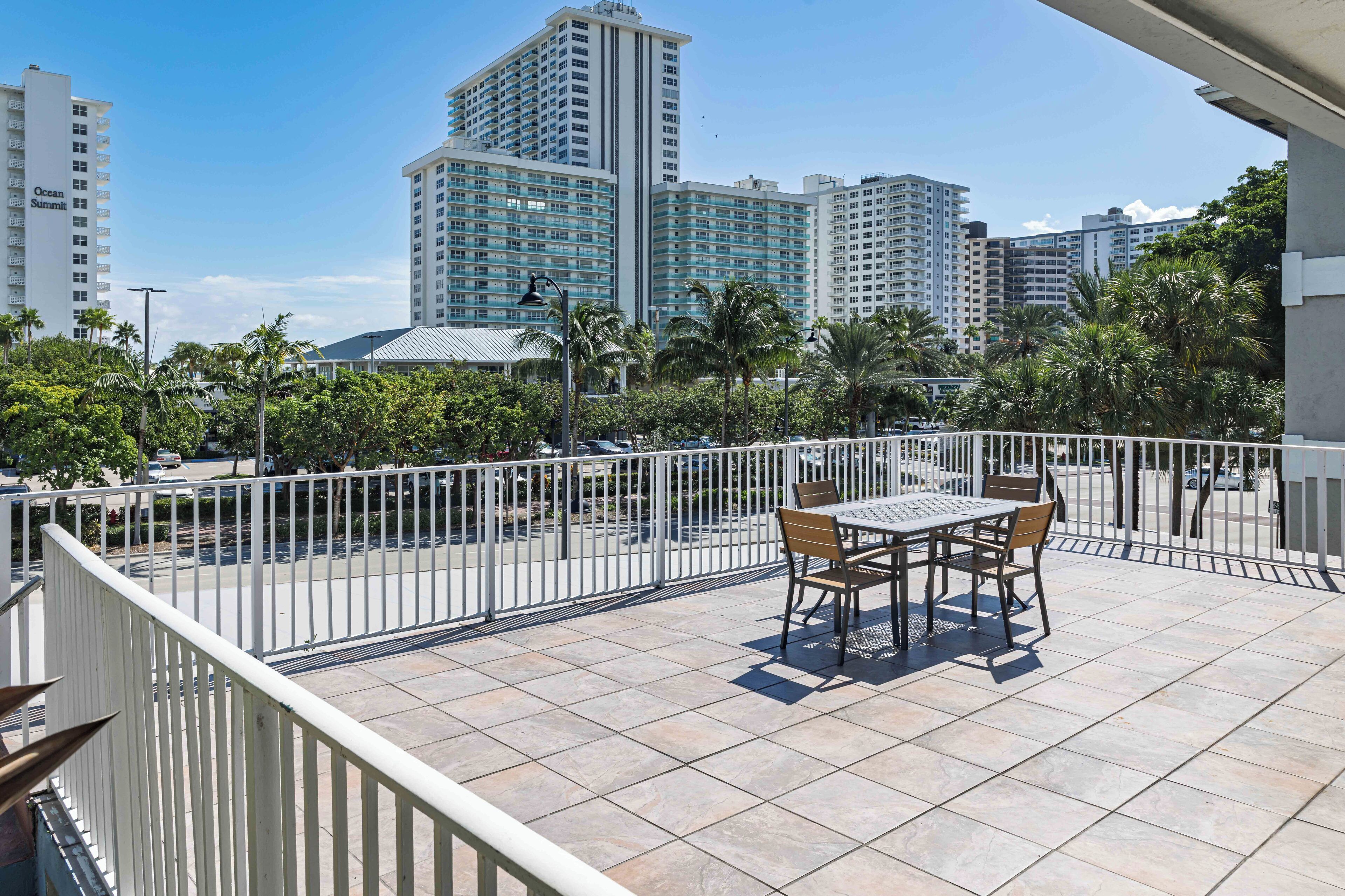 Photo - Ocean Reef Hotel