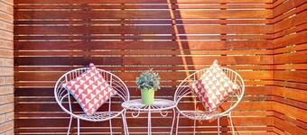 Eden by the Bay, 98 Sandy Point Rd - Large family home just 300m to Corlette Beach