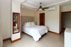 2 bedrooms, blackout drapes, iron/ironing board, free WiFi