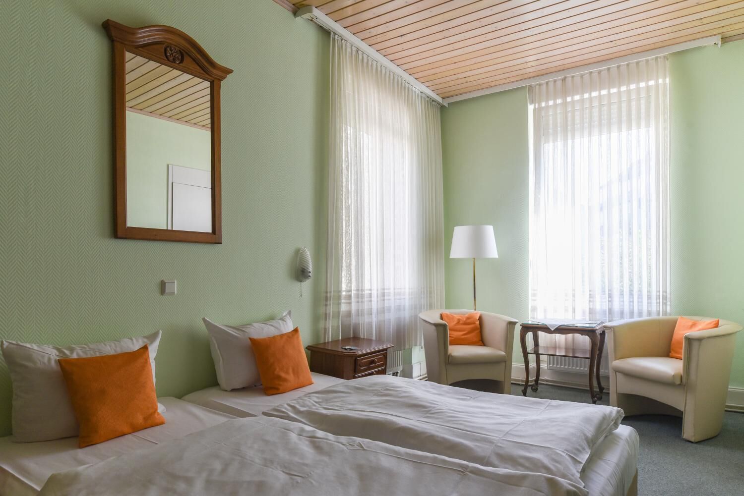 Desk, free WiFi, bed sheets