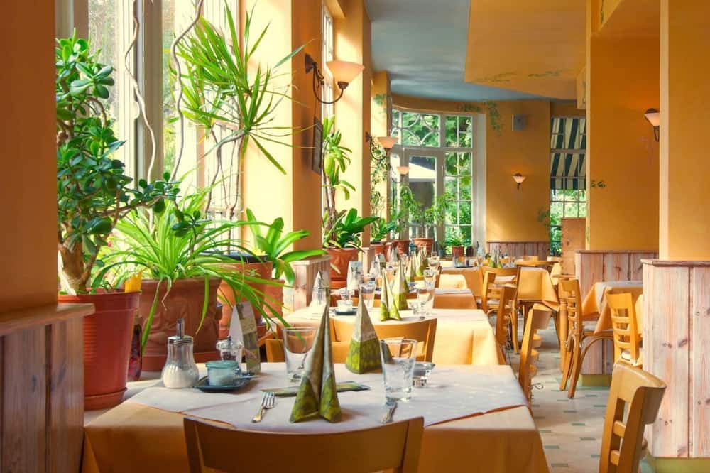Duckys Restaurant Events Hotel