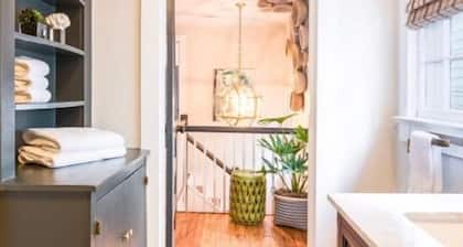 69B Spring Street - 2 BR / 1 BA Holiday home 2