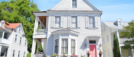 Rumah | Bagian depan properti