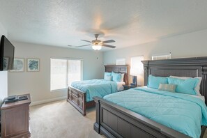 House, Multiple Beds, Mountain View (Red Rock Getaway)