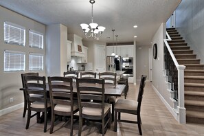 House, Multiple Beds, Mountain View (Red Rock Getaway) | Dining - Red Rock Getaway (St. George)