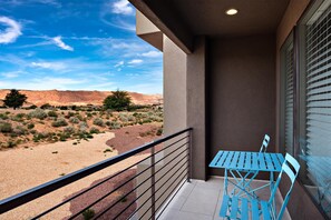 Maison, plusieurs lits, vue montagne (Red Rock Peace) | Balcon