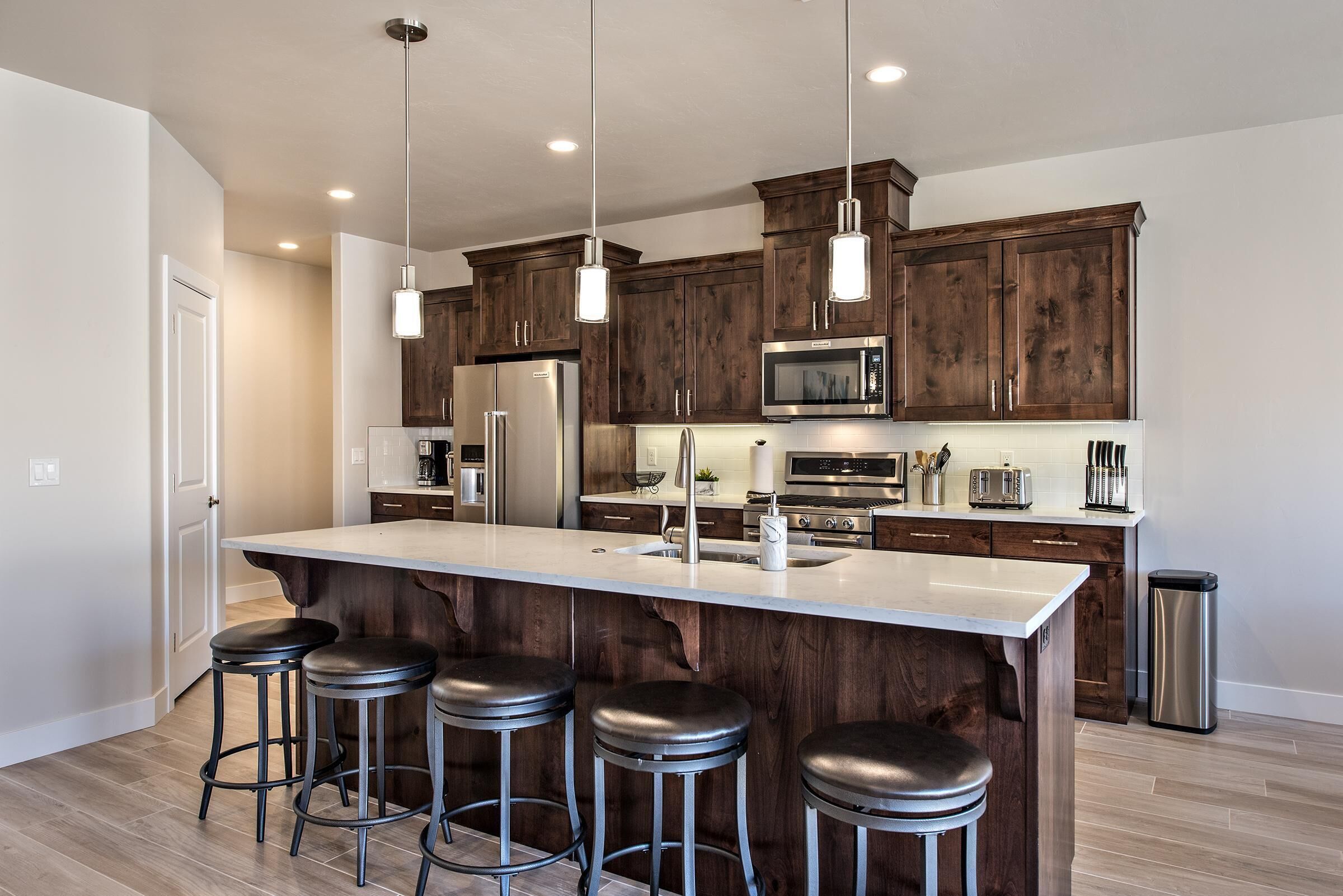 House, Multiple Beds, Mountain View (Fairways Escape) | Private kitchen