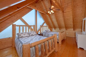 House (maximum occupancy 36) | 8 bedrooms, individually decorated, individually furnished, free WiFi - Home Theater Lodge Holiday home 8 (Sevierville)