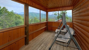 House | Balcony - Inspiration Point Holiday home 0 (Gatlinburg)