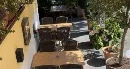 Hotel Restaurant Cala Luna