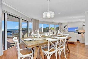 Dining - The Anchorage, Unit 12/9 Laman Street (Nelson Bay)