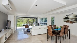 Interior - An executive style apartment just steps to the beach (Nelson Bay)
