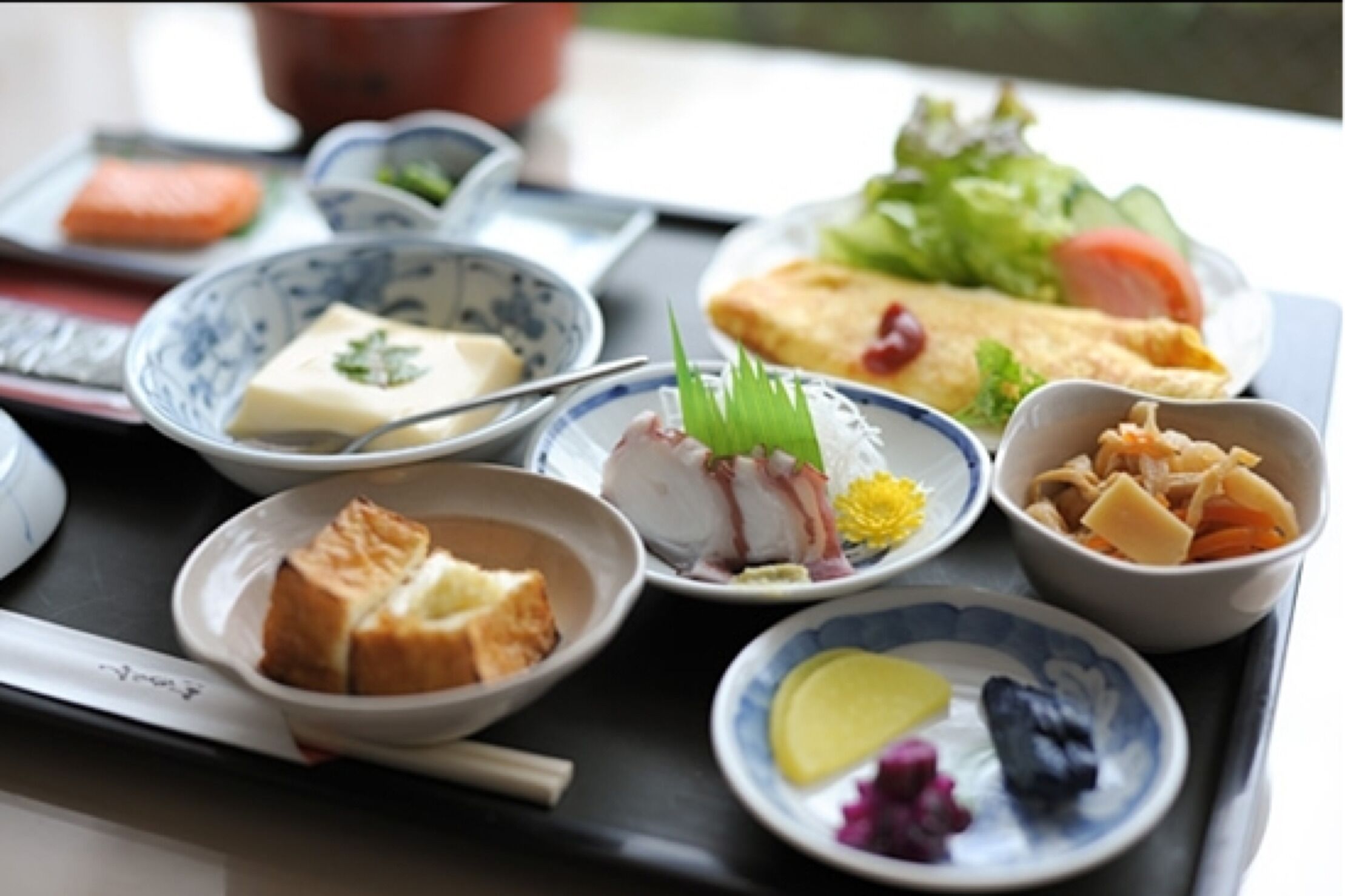 daily local cuisine breakfast (jpy 1000 per person)