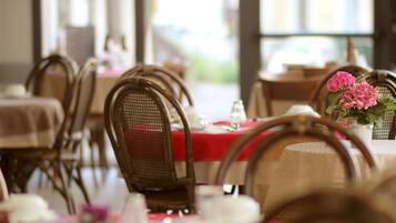 Lunch and dinner served, local cuisine