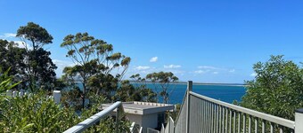 Intrepid, Unit 8/3 Intrepid Close