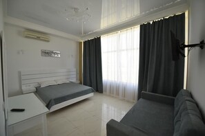 Iron/ironing board, rollaway beds, free WiFi, bed sheets