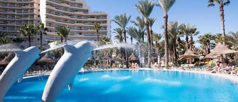 Indoor pool, outdoor pool