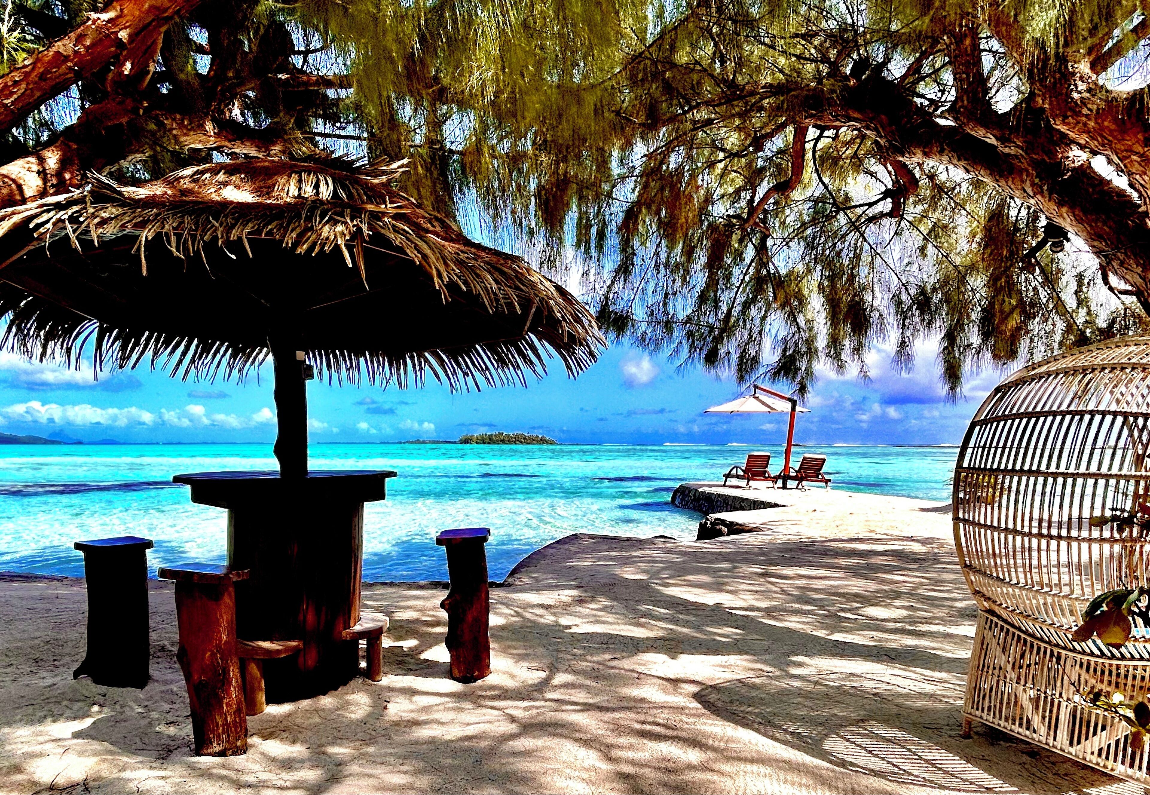 Private beach, white sand, sun loungers, beach umbrellas