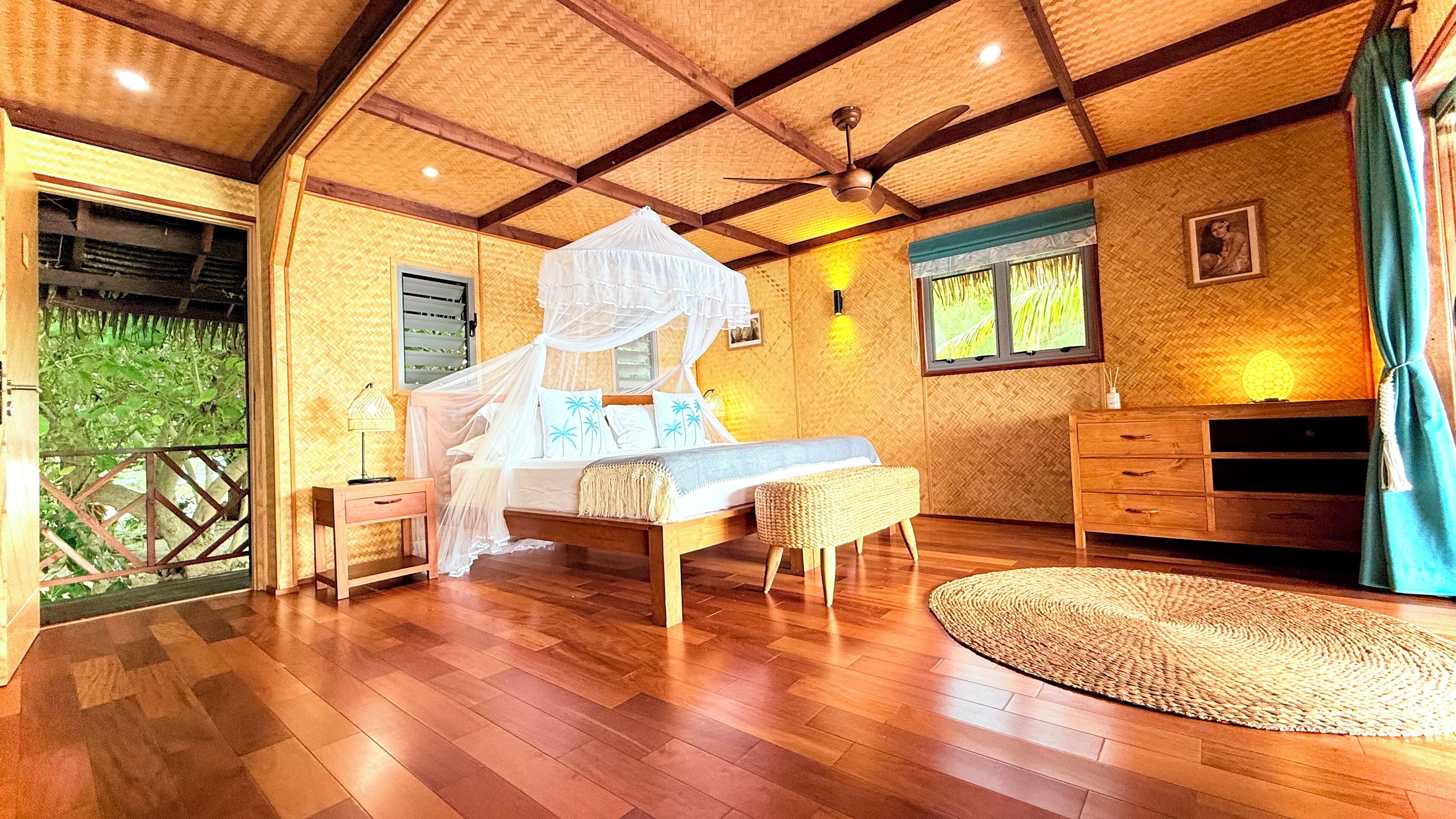 Bungalow Sunset view Bora-Bora | Egyptian cotton sheets, premium bedding, Select Comfort beds, minibar
