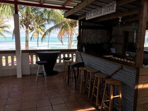 Terrace/patio - Luquillo Sunrise beach Inn (Luquillo)