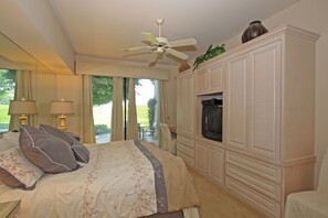 2 bedrooms, iron/ironing board, Internet, bed sheets