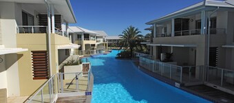 Pacific Blue Apartment, Unit 139/265 Sandy Point Road