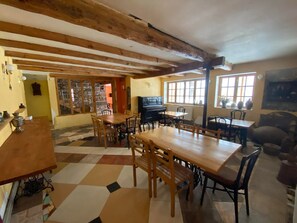 Family Villa, Multiple Bedrooms | In-room dining - ArtVilla Bakuriani (Borjomi)