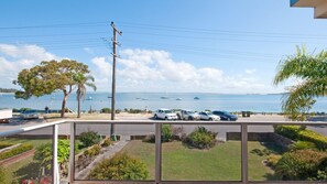 Property grounds - Castaways 4/17 Shoal Bay Road - Opposite Shoal Bay Beach (Shoal Bay)