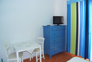 Interior - Apartment GREEN - Studio for 2 in Promajna (Promajna)