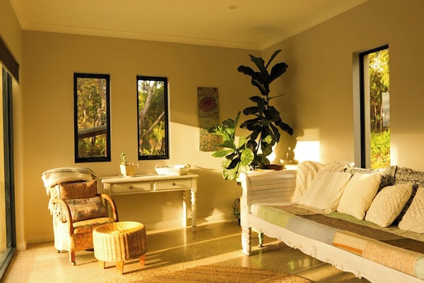 Sun room entrance