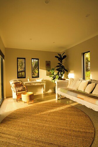 “ROCKPOOL” Holiday Beach House Margaret River (8 min walk to beach)