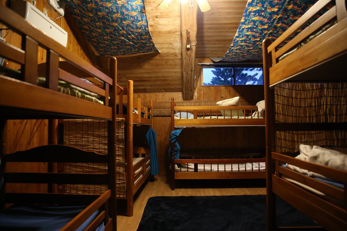 In-room safe, free WiFi