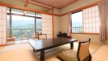 Japanese Style Room for 4 People