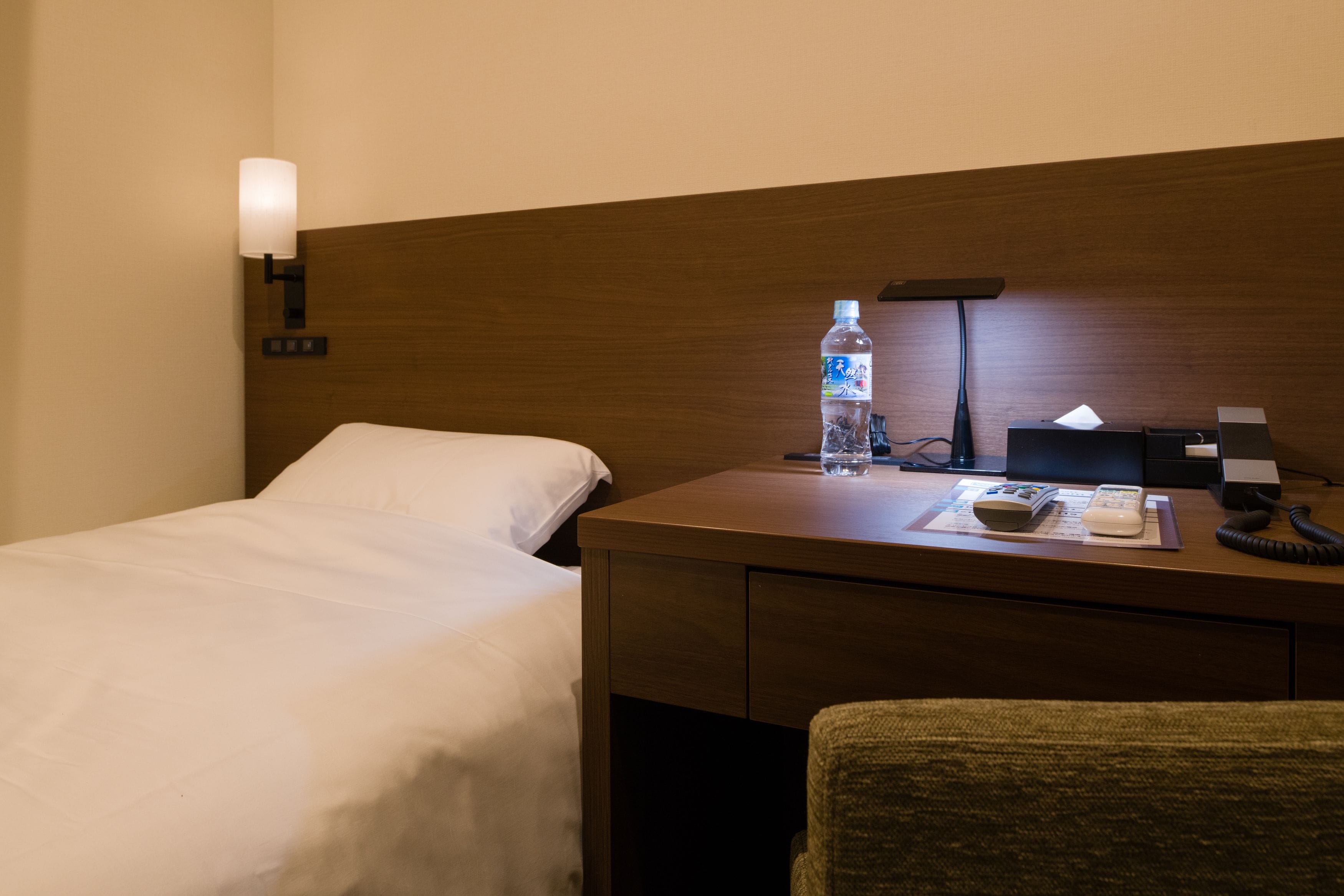 economy single room [check-out at 10am] | 1 bedroom, down duvets, pillow-top beds, desk