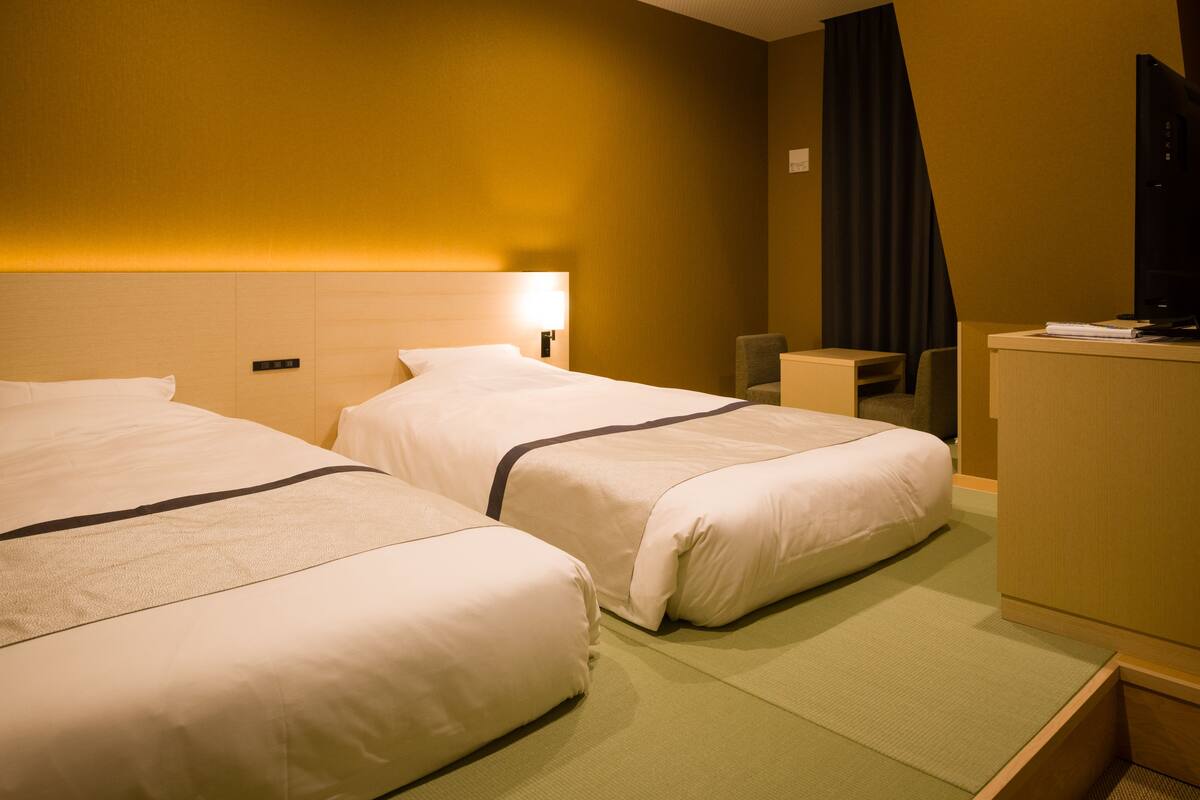 Japanese Style Modern Twin Room [Check-out at 10AM]