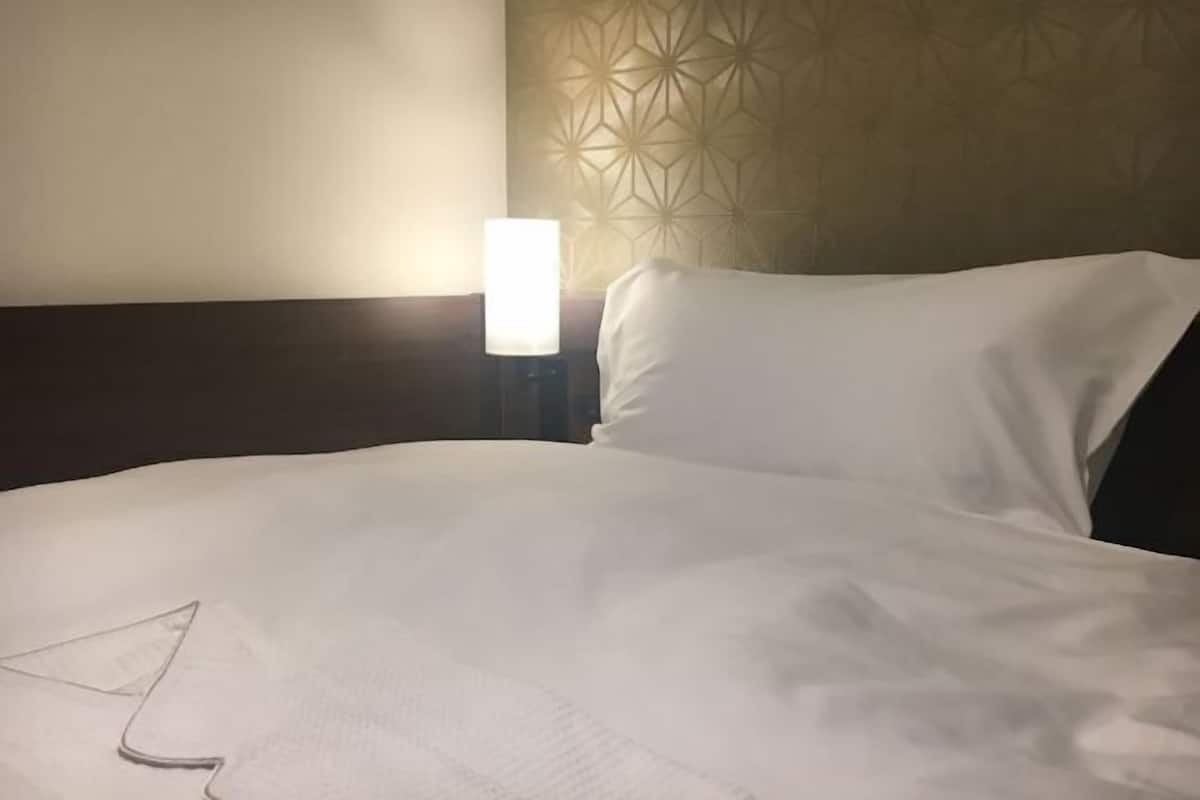 1 Schlafzimmer, Daunenbettdecken, Pillowtop-Betten, Schreibtisch