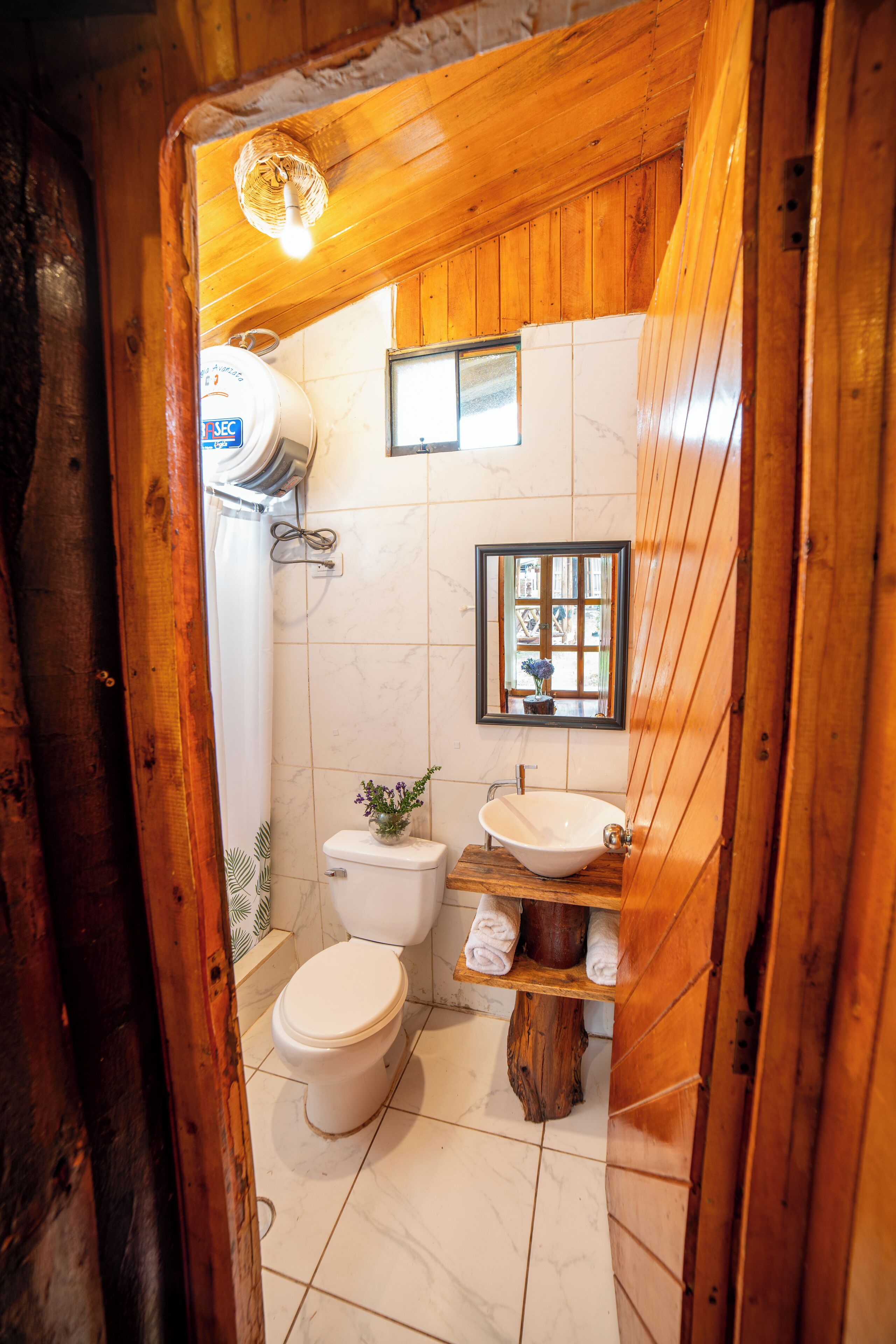 Superior Bungalow, 2 Bedrooms, Kitchen, Garden View | Bathroom | Shower, rainfall showerhead, free toiletries, towels