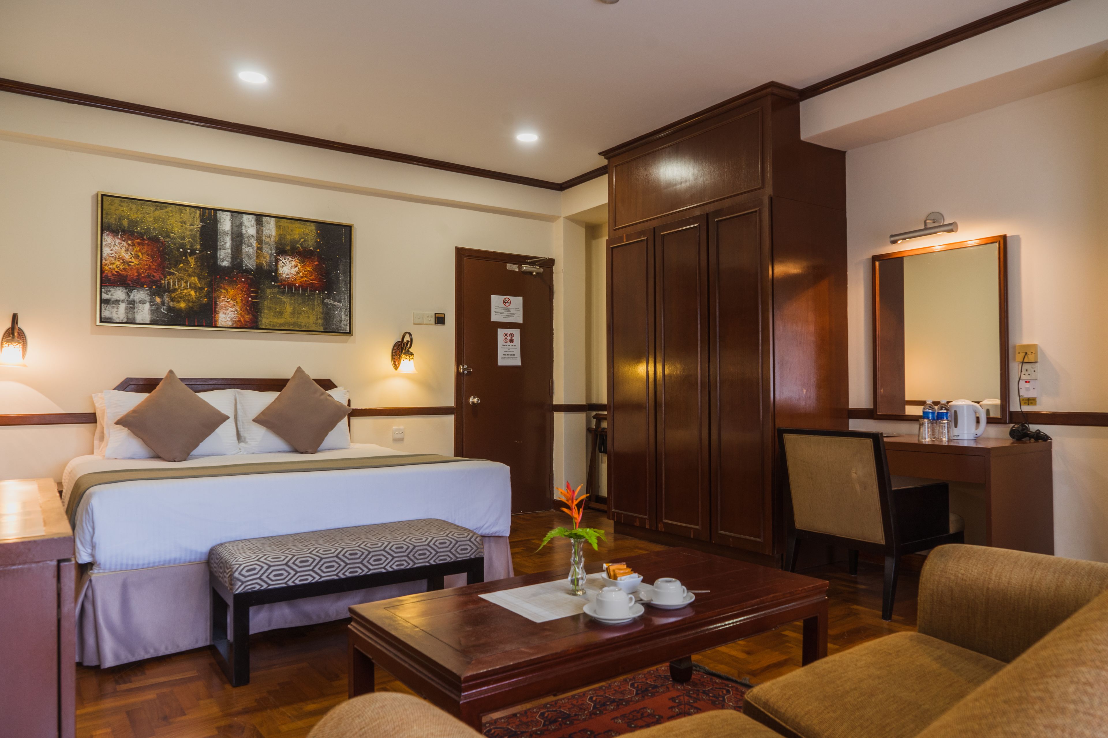 Suite Classic | Una cassaforte in camera, con stile personalizzato