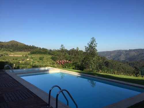 Casa dos Cinco - Gerês - Yksityinen uima-allas aikuisille ja lapsille