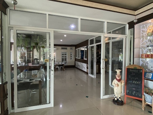 Phusuay Park View Hotel