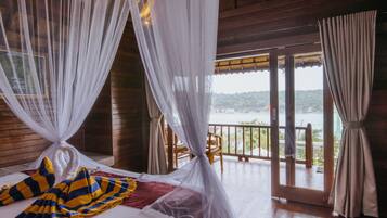 1 bedroom, desk, rollaway beds, free WiFi