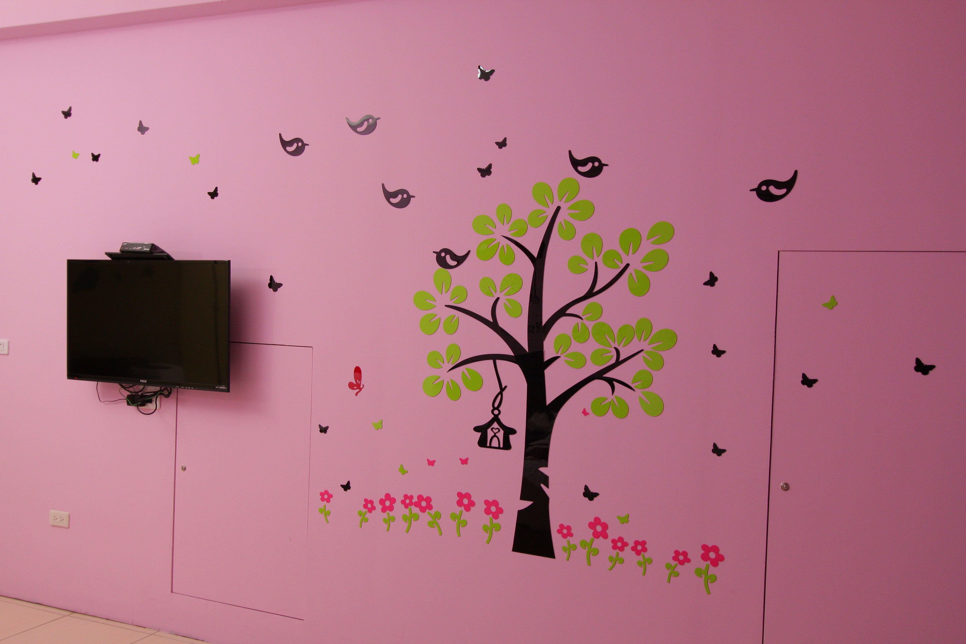 family quadruple room | bathroom amenities | shower, free toiletries, hair dryer, slippers