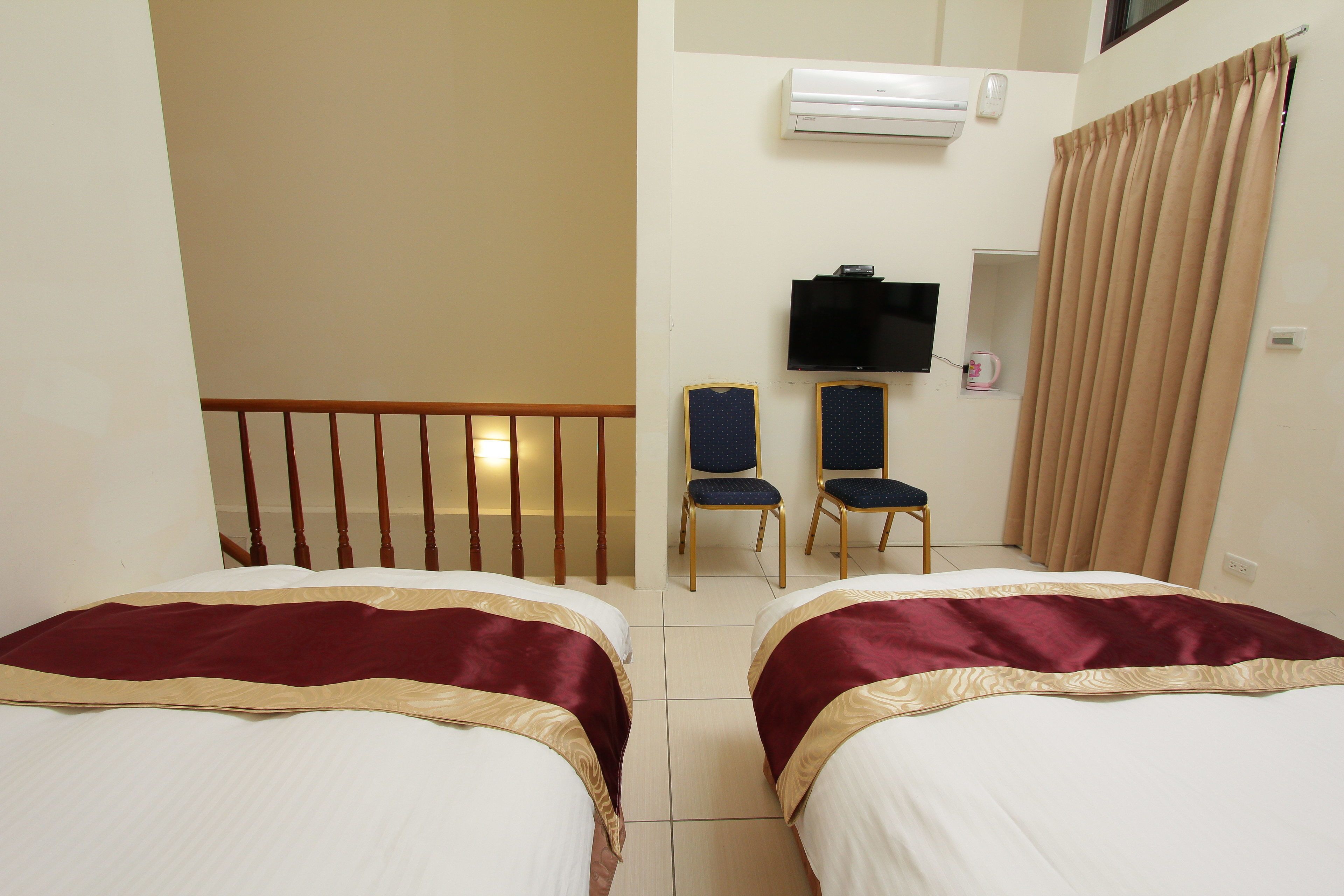 quadruple room, city view | premium bedding, desk, blackout curtains, free wifi