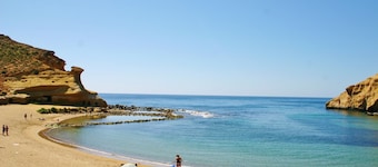 Enjoy and relax with the light, the murmur of the sea and the fantastic views